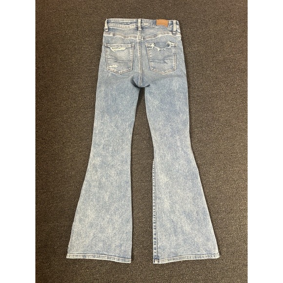 American Eagle Super Hi Rose Flare Distressed Blue Jeans Womens Size 0 Regular - Picture 8 of 9